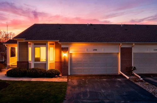 1396 Summit Shores Dr, Burnsville, MN, 55306-5805 | Card Image