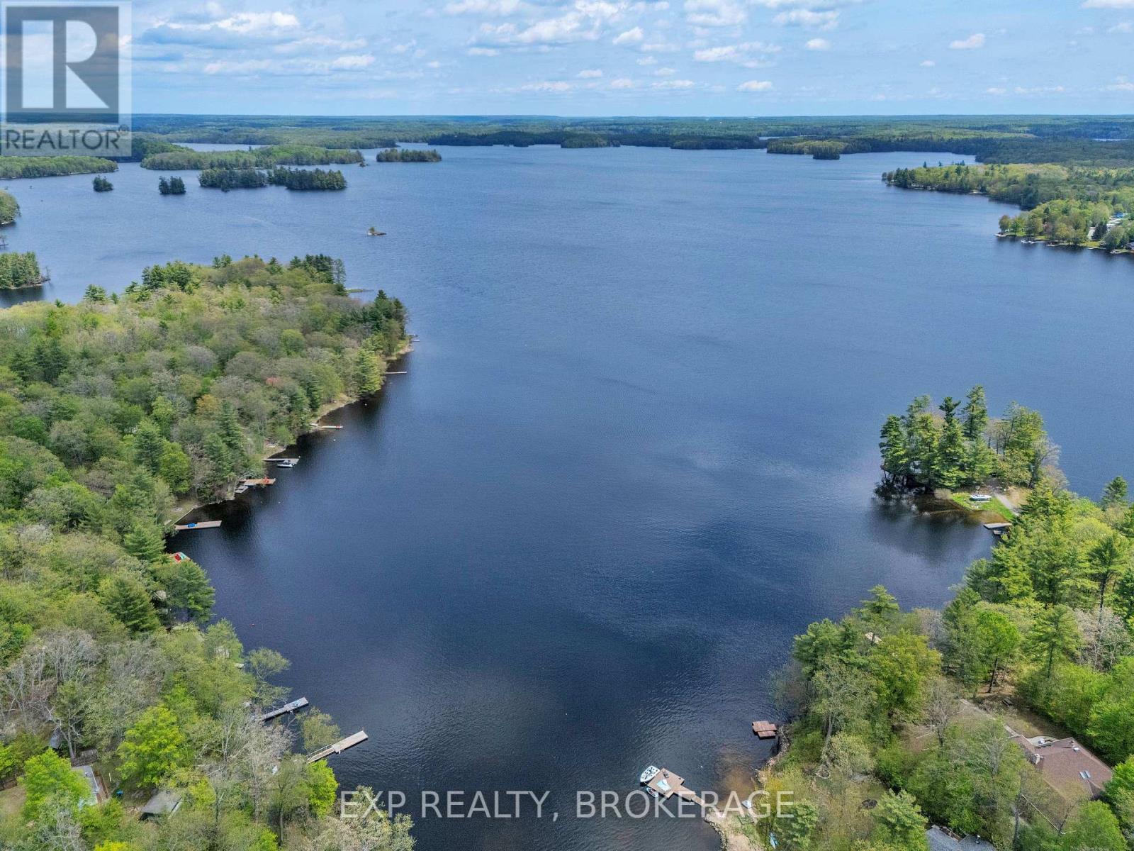 Residential in Frontenac (Frontenac South) 2
