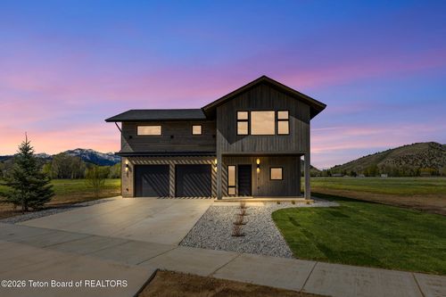 2055 Log Cabin Clb Road, Jackson, WY, 83001 | Card Image