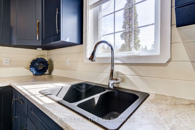 30 Cabin Cres, House other with 3 bedrooms, 1 bathrooms and 2 parking in Wasaga Beach ON | Image 14