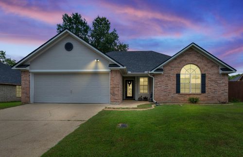 621 Alex Way, Haughton, LA, 71037-7119 | Card Image
