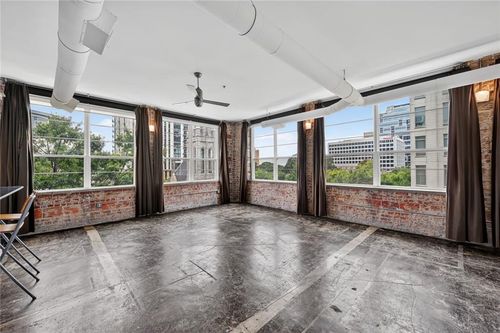 8615-800 Peachtree Street Ne, Atlanta, GA, 30308 | Card Image