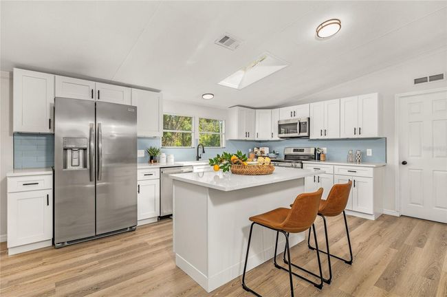 10235 Kirchherr Ave, House other with 4 bedrooms, 2 bathrooms and null parking in Hastings FL | Image 9
