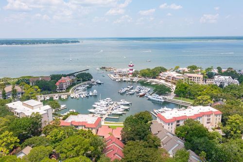 4 Harbour Town Yacht Basin, Hilton Head Island, SC, 29928 | Card Image
