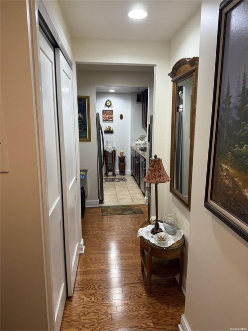 apt-1c-19-80 Starr St, Ridgewood, NY, 11385-1274 | Card Image