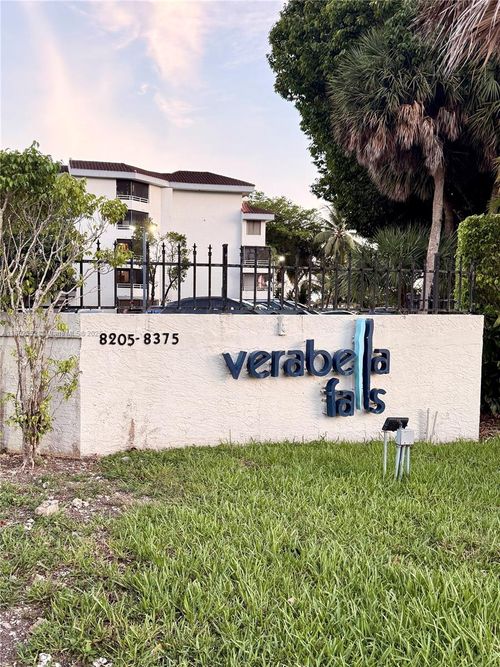 ph4-8365 Sw 152nd Ave, Miami, FL, 33193-4082 | Card Image