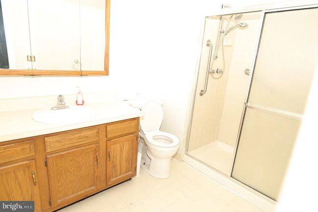 8 Boleyn Ct, Townhouse with 3 bedrooms, 3 bathrooms and null parking in Ewing NJ | Image 10
