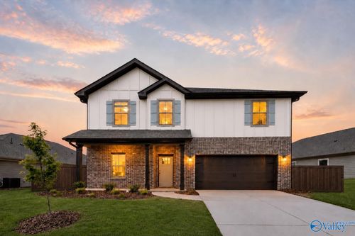 4608 Hampton Bend Cir Se, Owens Cross Roads, AL, 35763 | Card Image