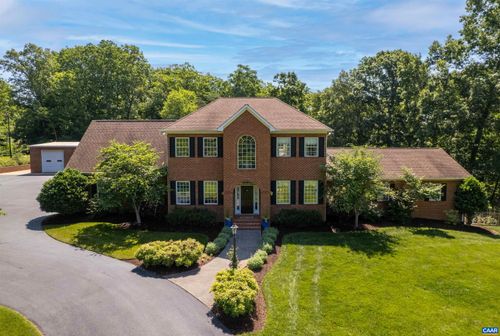 2865 Proffit Rd, CHARLOTTESVILLE, VA, 22911-5704 | Card Image