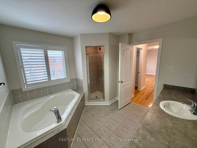 17 Ambercroft St, House other with 5 bedrooms, 4 bathrooms and 2 parking in Markham ON | Image 22