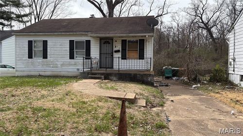 244 Estridge Rd, Saint Louis, MO, 63137-4125 | Card Image