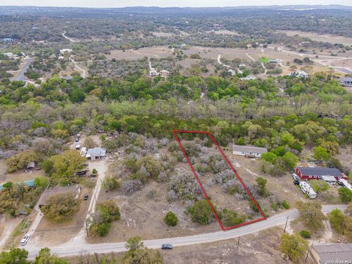 223 Bluff View Dr, Spring Branch, TX, 78070-4607 | Card Image
