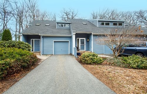 509-509 Fairway Vlg, Leeds, MA, 01053-9745 | Card Image