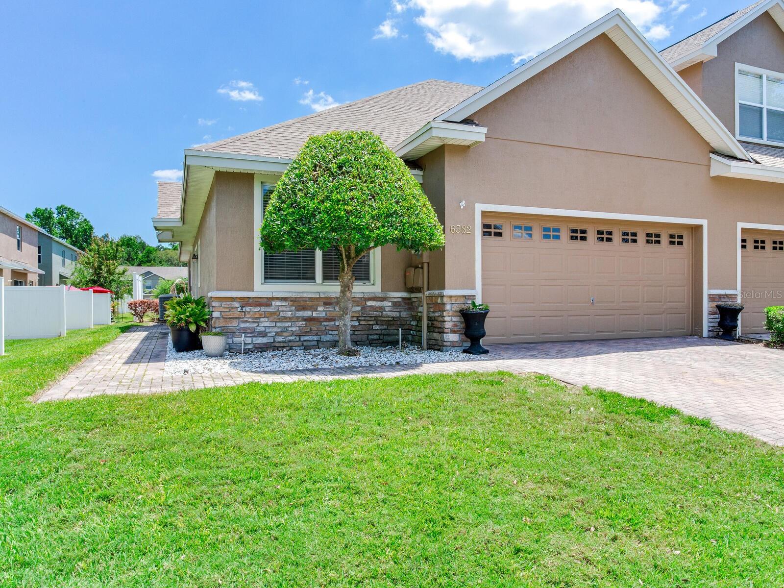 Torrington Cir, Lakeland, FL 33811