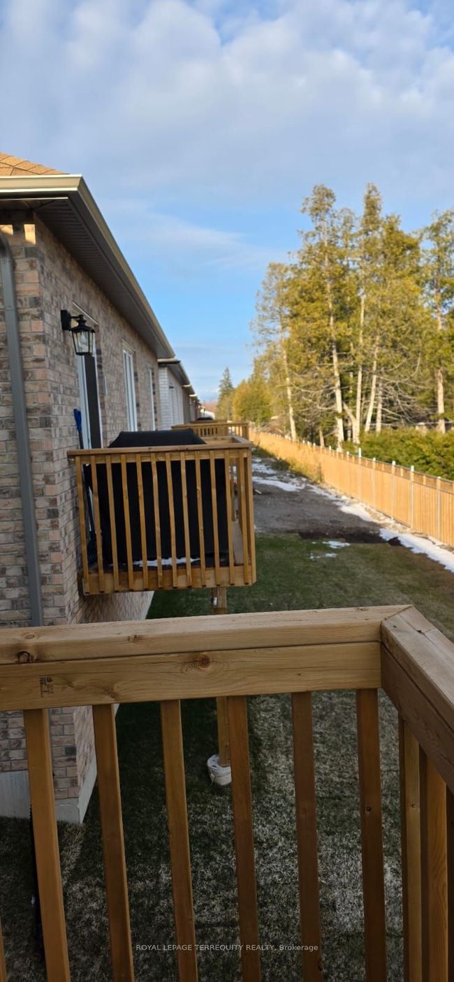 37 Hillcroft Way, House other with 3 bedrooms, 2 bathrooms and 4 parking in Bobcaygeon ON | Image 39