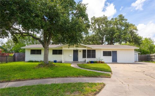 5729 Abby Dr, Corpus Christi, TX, 78413-3501 | Card Image