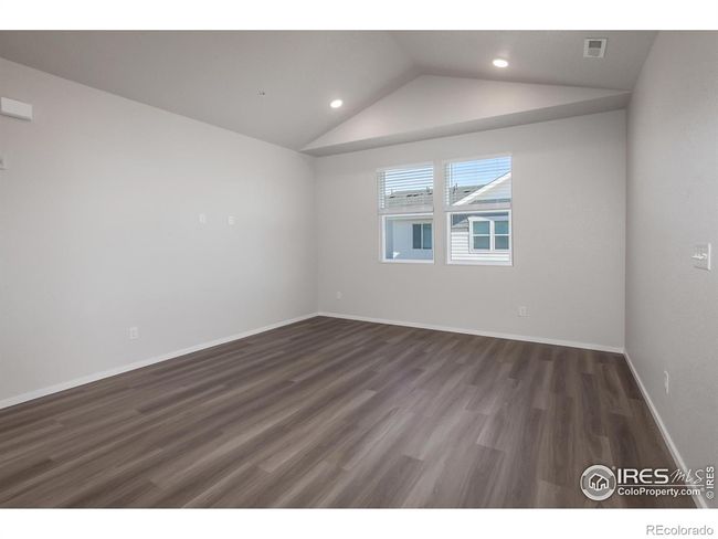 LIVING ROOM | Image 19