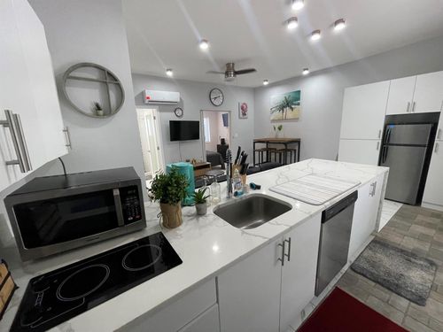 5-824 Ne 4th Street, Fort Lauderdale, FL, 33301 | Card Image