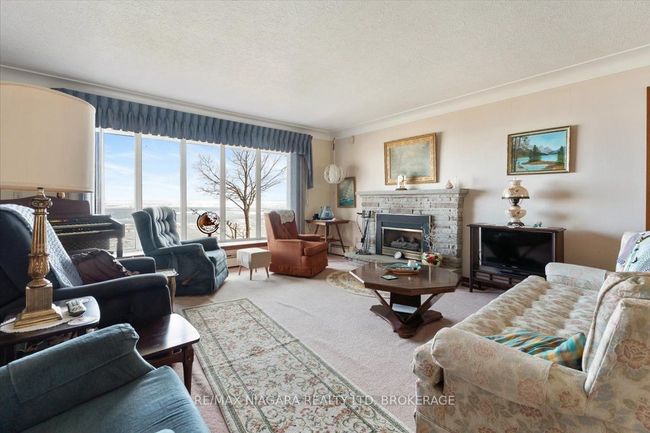 12 Harbourview Rd, House other with 3 bedrooms, 2 bathrooms and 8 parking in Port Colborne ON | Image 7