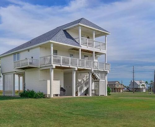 3814 Mendocino Drive, Galveston, TX, 77554 | Card Image