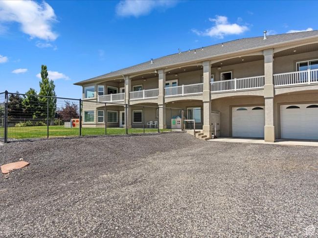 898 E 260 N, House other with 4 bedrooms, 5 bathrooms and 9 parking in Hyde Park UT | Image 52