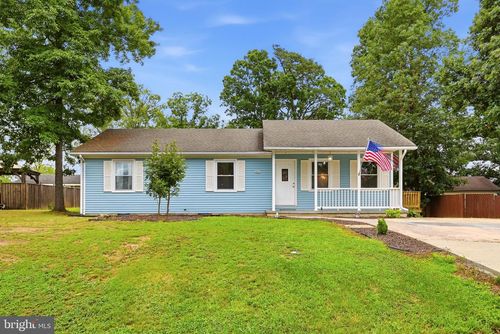 107 Grove Ct, STEPHENS CITY, VA, 22655-2905 | Card Image
