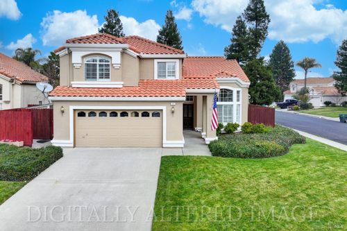 385 Sun Valley Way, Vacaville, CA, 95688-8523 | Card Image