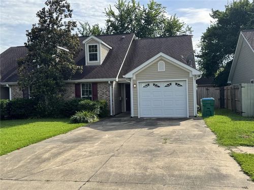 204 S General Pershing St, Hammond, LA, 70403-4004 | Card Image
