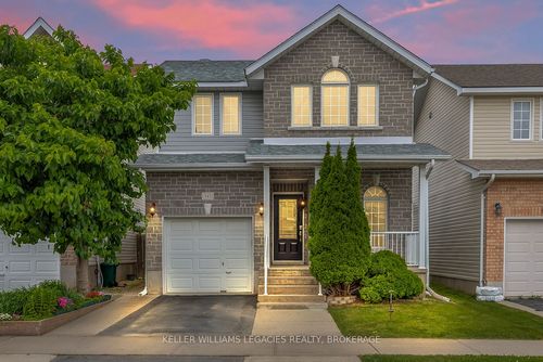 945 Bluffwood Ave, Kingston, ON, K7K7K5 | Card Image