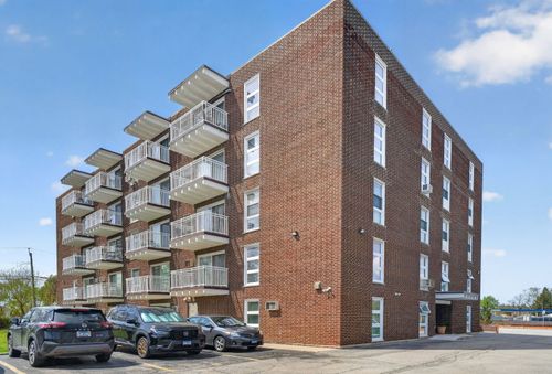 103-7225 W Higgins Ave, Chicago, IL, 60656-1848 | Card Image