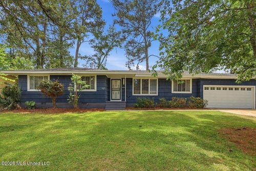 1055 Parkwood Place, Jackson, MS, 39206 | Card Image
