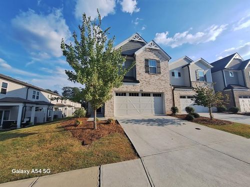 1027 Sunny Lake Dr, Lawrenceville, GA, 30043-4526 | Card Image