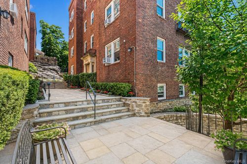 4e-54 Sagamore Rd, Bronxville, NY, 10708-1511 | Card Image