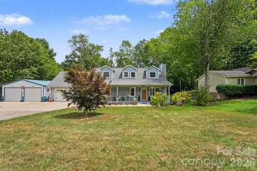 1446 32nd Street Ct Ne, Conover, NC, 28613-8620 | Card Image