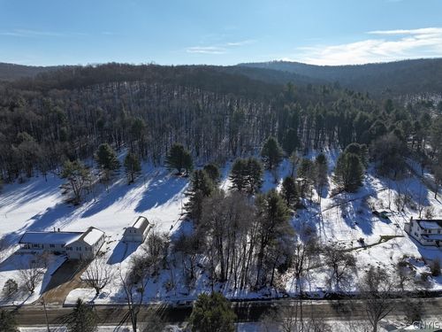 4755 Fay Hollow Rd, Great Valley, NY, 14741-9650 | Card Image