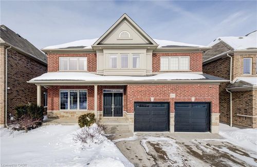 268 Evens Pond Cres, Kitchener, ON, N2R0B8 | Card Image