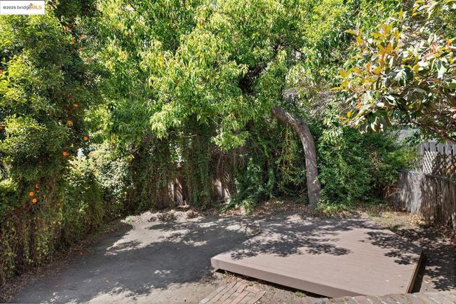 2441 Carleton St, House other with 3 bedrooms, 1 bathrooms and null parking in Berkeley CA | Image 41