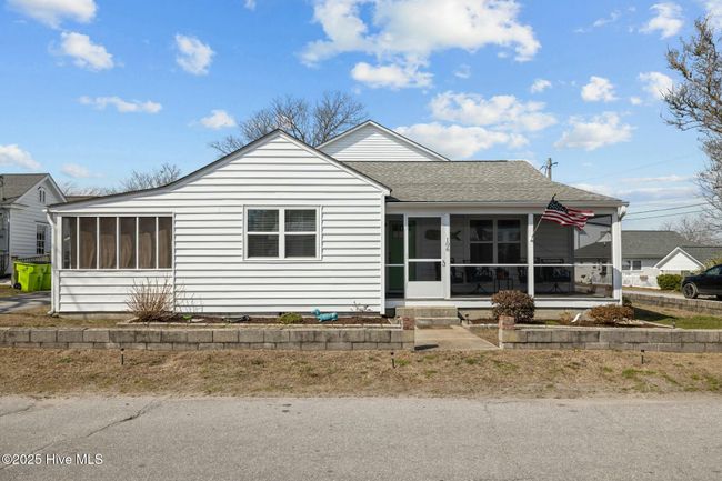 106 S Water St, House other with 6 bedrooms, 5 bathrooms and null parking in Swansboro NC | Image 35