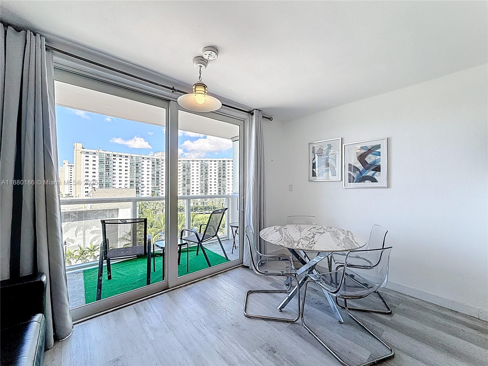 Residential in Sunny Isles Beach 4