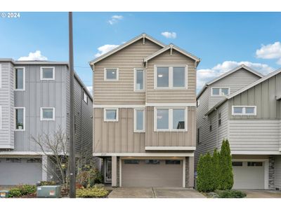 2137 Nw 163 Rd Ter, House other with 3 bedrooms, 2 bathrooms and 2 parking in Beaverton OR | Image 1