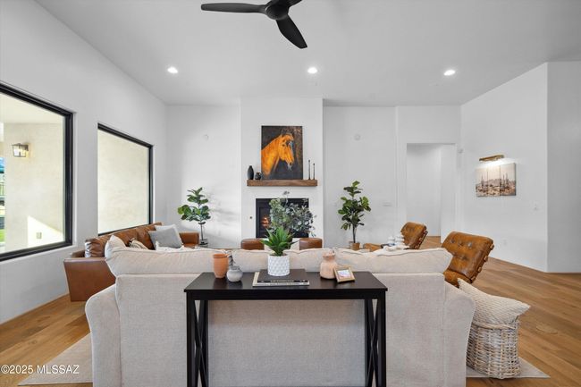 Great Room | Image 10
