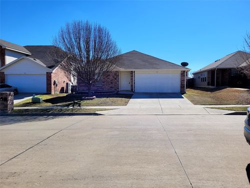 729 Santa Rosa Dr, Haslet, TX, 76052-5828 | Card Image