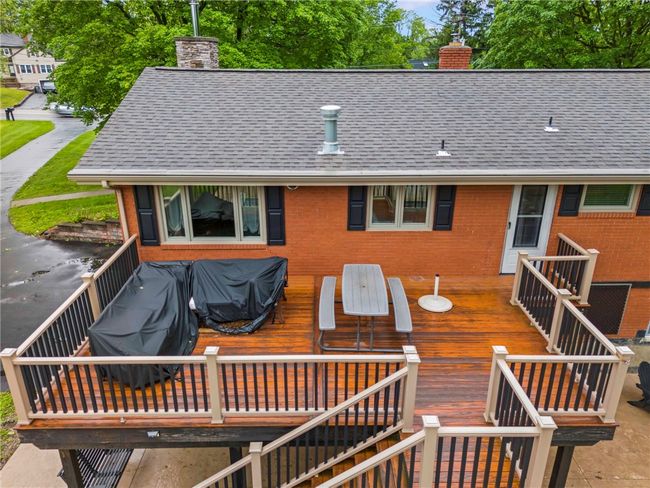 857 E Mcmurray Rd, House other with 3 bedrooms, 3 bathrooms and 2 parking in Peters Twp PA | Image 32