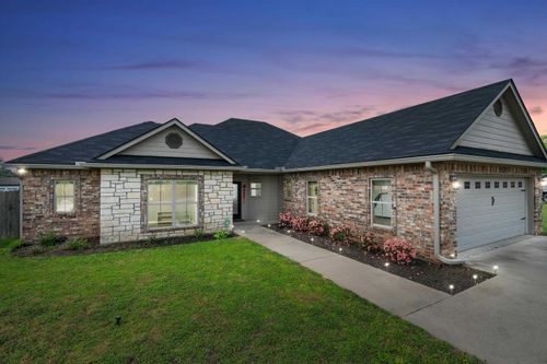 4542 Airport Dr, Kilgore, TX, 75662 | Card Image