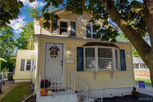 268 Tremont St, North Tonawanda, NY, 14120-6017 | Card Image
