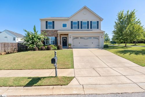 100 Neves Dr, Greenville, SC, 29607-5083 | Card Image
