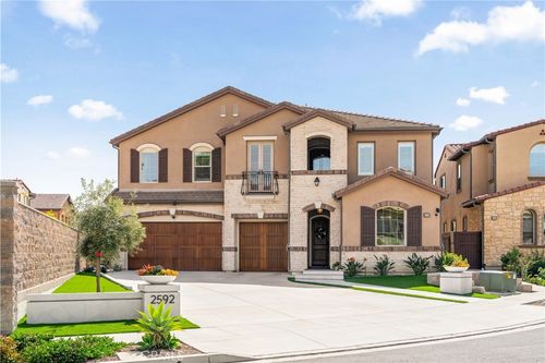2592 Highland Oak Ct, Lake Forest, CA, 92679-1654 | Card Image