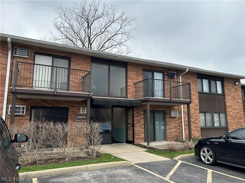unit-106-23875 David Dr, North Olmsted, OH, 44070-2978 | Card Image