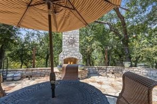 6810 Westover Dr, House other with 4 bedrooms, 5 bathrooms and null parking in Granbury TX | Image 28