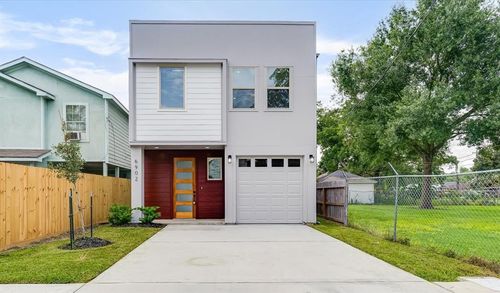 6902 Apollo St, Houston, TX, 77091-2010 | Card Image